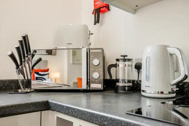 Guest Homes - The Station Studio Worcester Ngoại thất bức ảnh