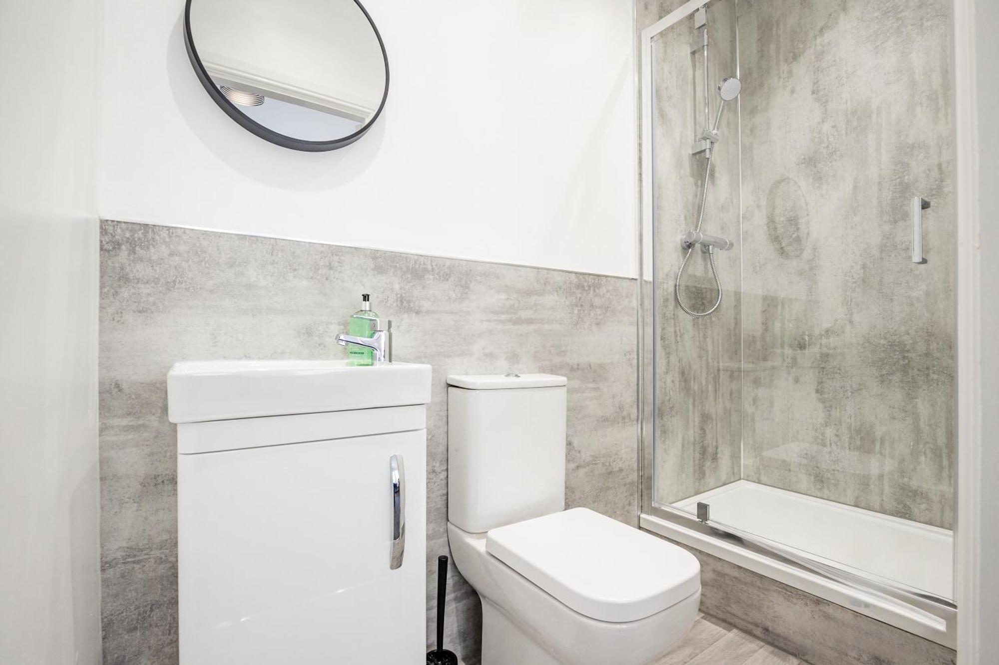Guest Homes - The Station Studio Worcester Ngoại thất bức ảnh