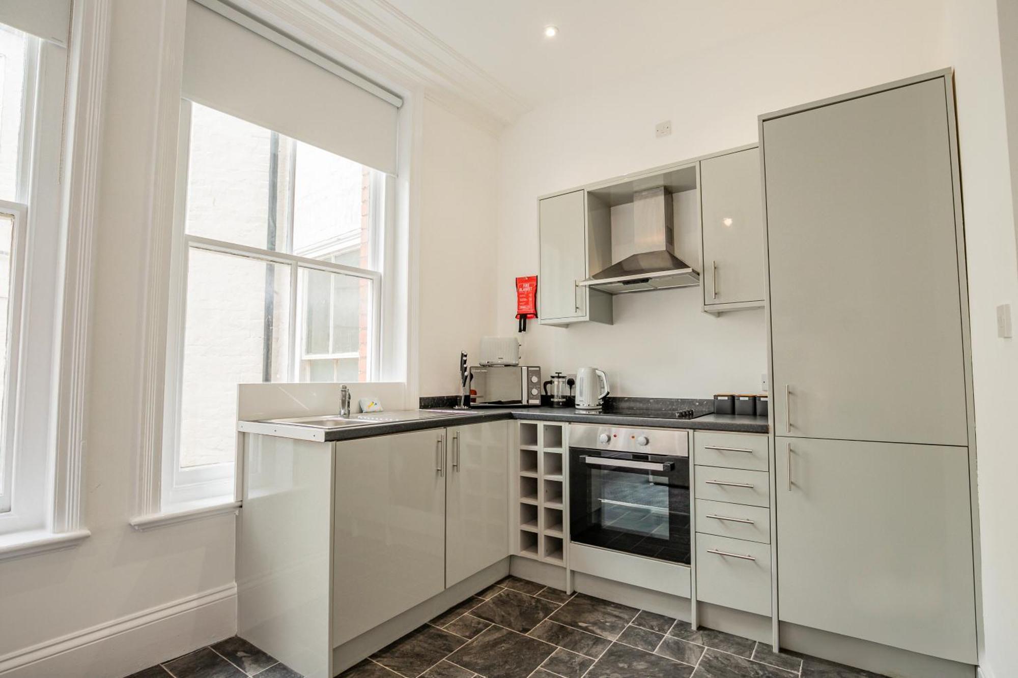 Guest Homes - The Station Studio Worcester Ngoại thất bức ảnh