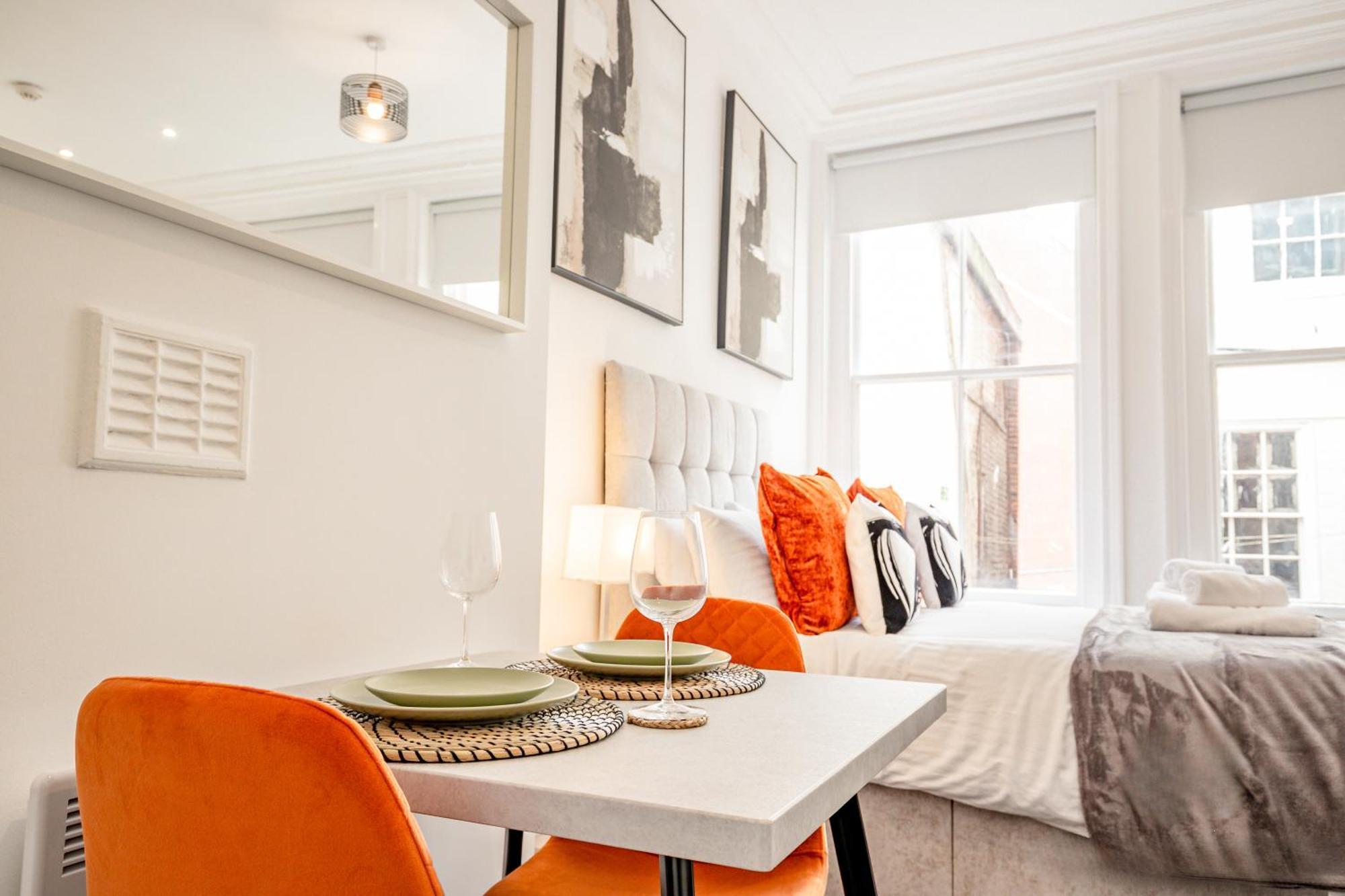 Guest Homes - The Station Studio Worcester Ngoại thất bức ảnh