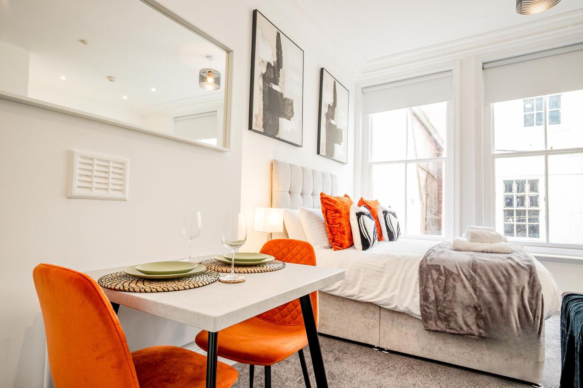 Guest Homes - The Station Studio Worcester Ngoại thất bức ảnh